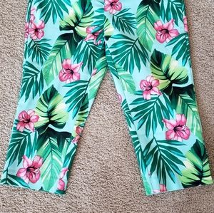 Chico's Perfect Stretch Capri Pants